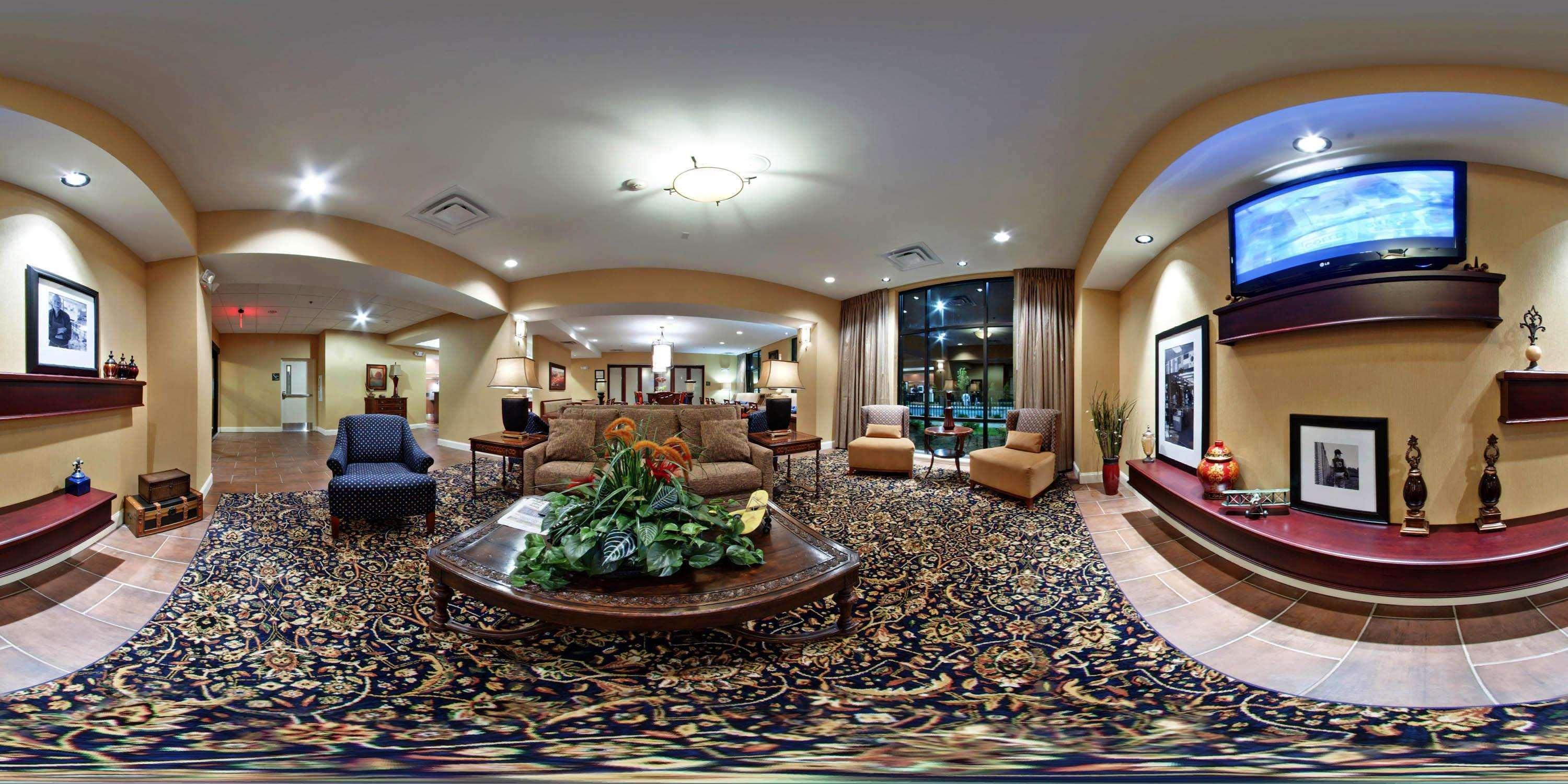 Hampton Inn Jackson-College Avenue Exterior photo